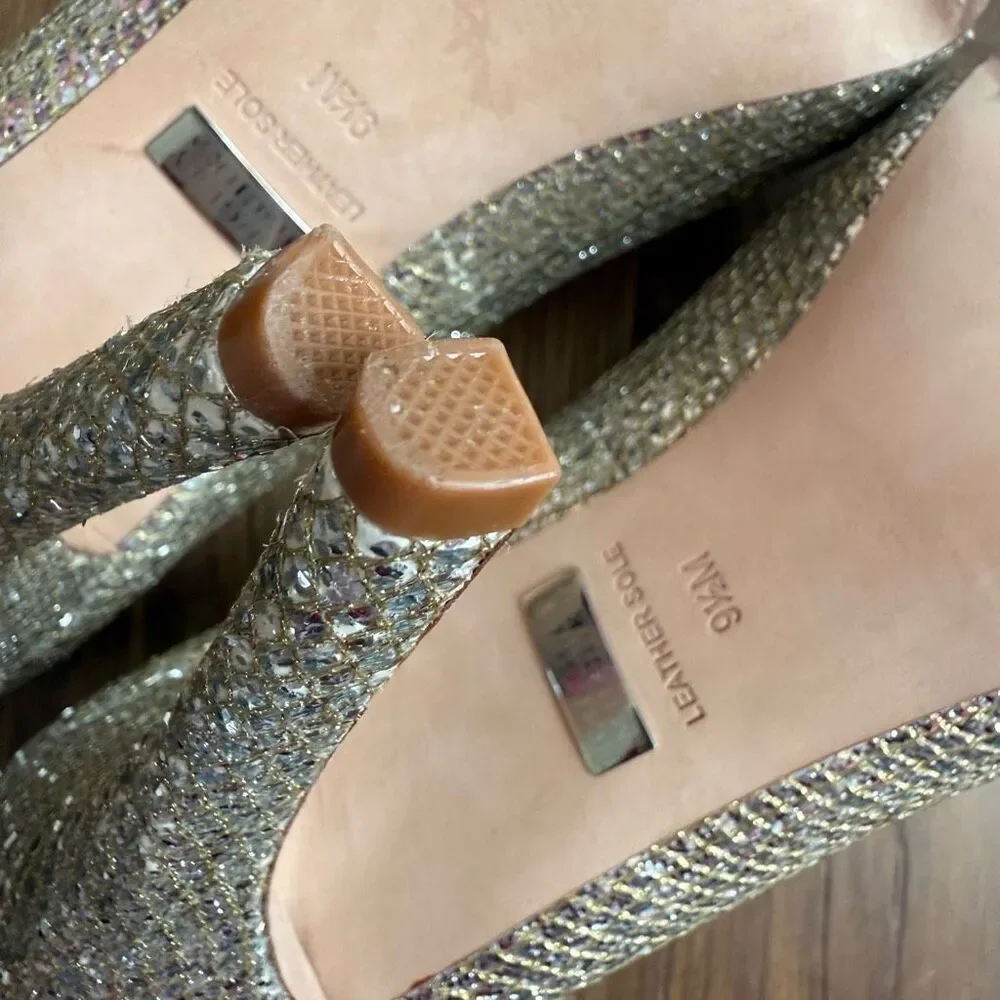 Badgley Mischka Humbie II Glitter Peep Toe Heel Gold Silver 9.5